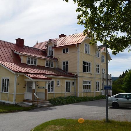 Soergardens Logi Bed and Breakfast Härnösand Eksteriør billede