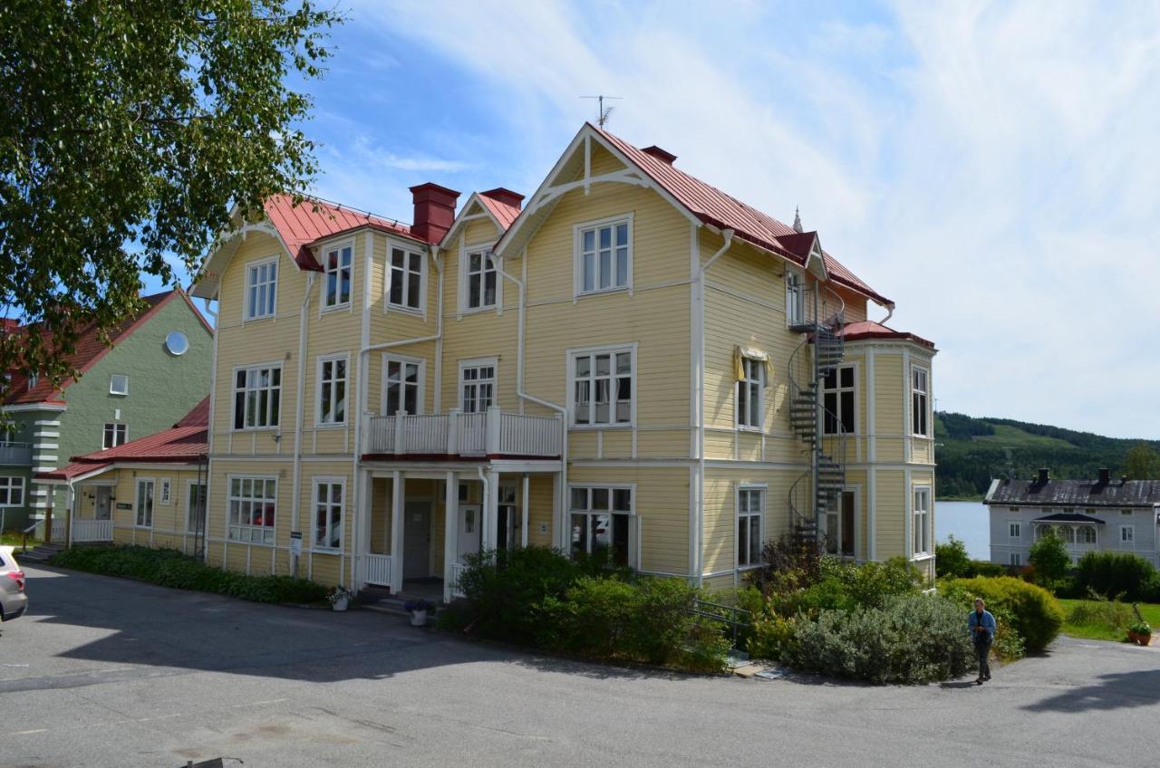 Soergardens Logi Bed and Breakfast Härnösand Eksteriør billede