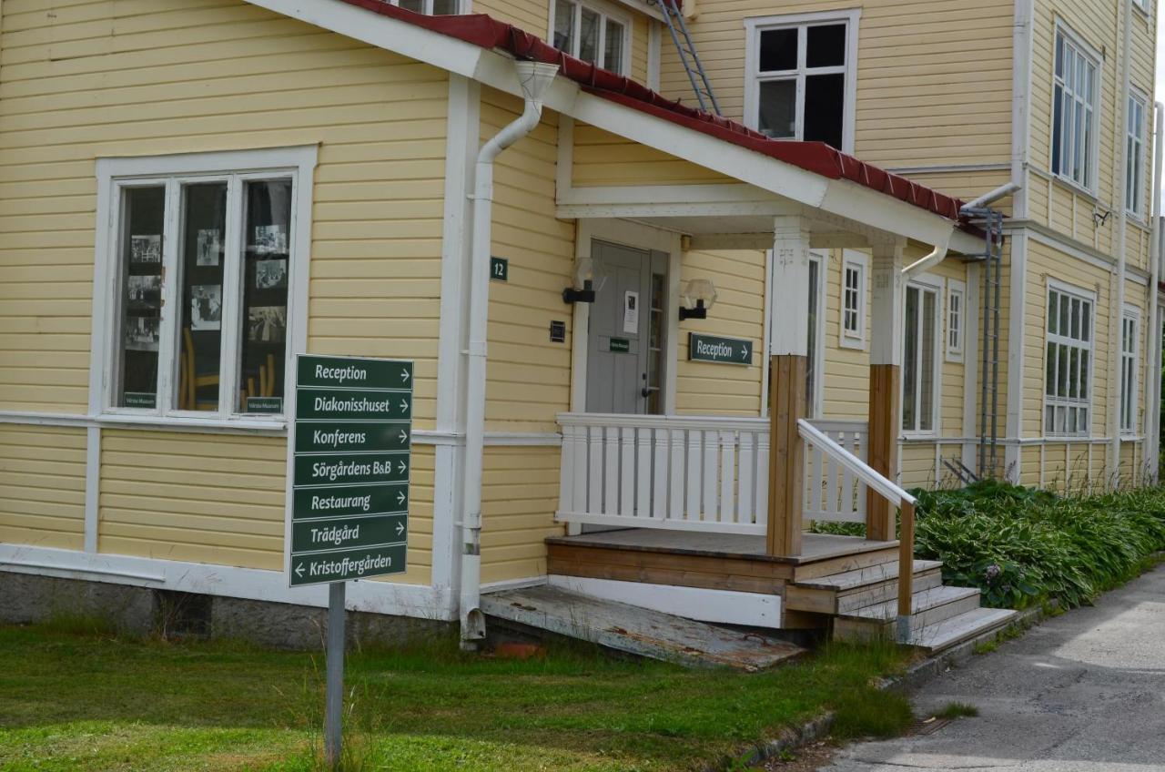 Soergardens Logi Bed and Breakfast Härnösand Eksteriør billede